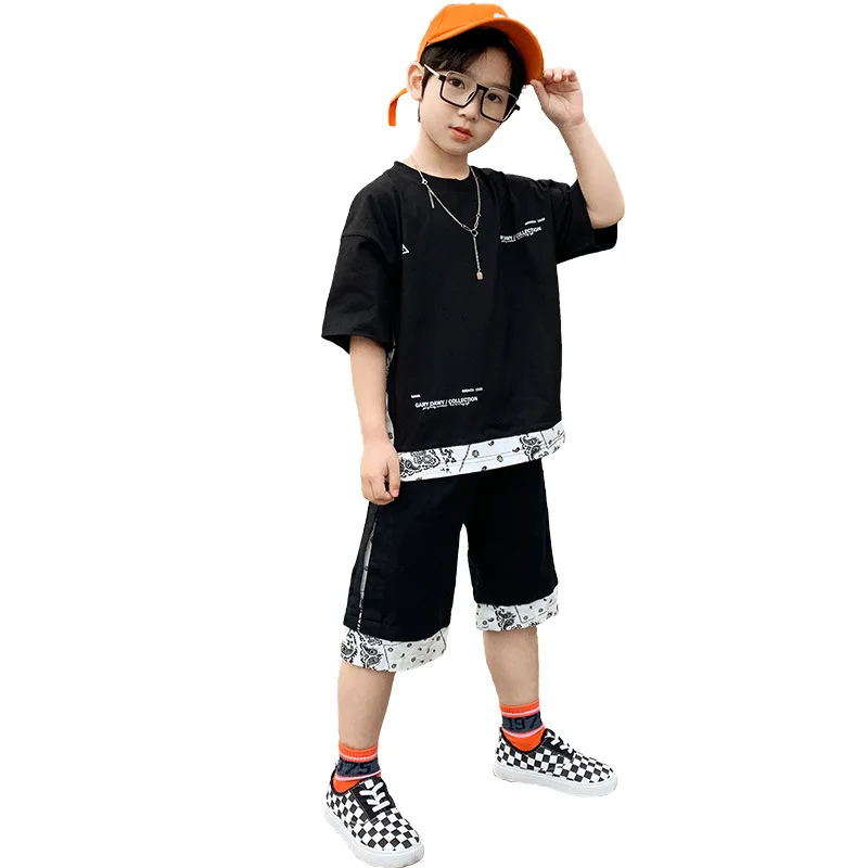 

Kids Boys short-sleeved T-shirt fake two five pants cotton 2pcs suit new summer big virgin suit 4-12 years old