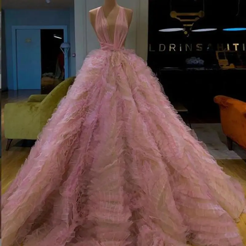 Розовое Тюлевое бальное платье вечернее 2020 Холтер многоуровневые оборки
