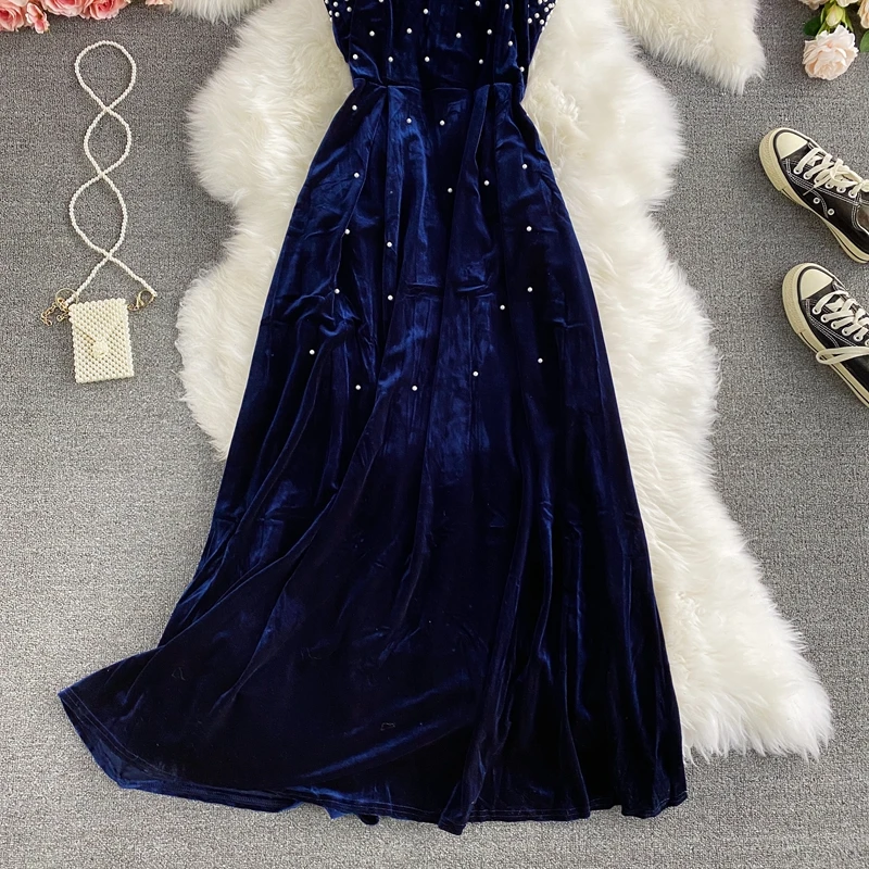 

Sexy Beading Velvet Spaghetti Strap Dress Women Elegant High Waist Party Vestidos Female Big Swing Slim Robe New Fashion 2020