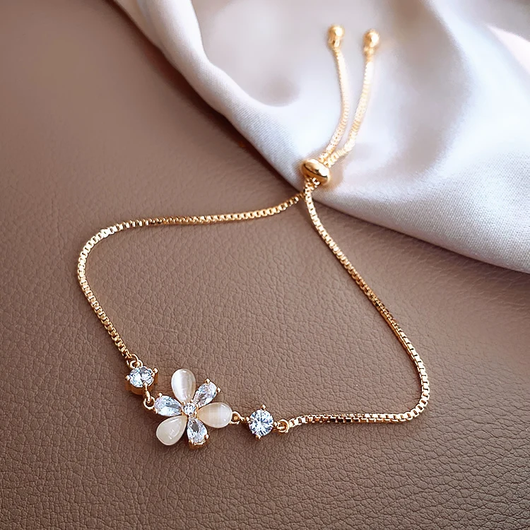 

Ballot Pearl Bracelet for Women Trend Metal Chain Korean Ladies Noble Bracelet Girl Jewelry 2020 Jewelry Pearl Pendant Bracelet