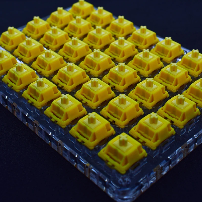 

GATERON CAP Yellow Golden Switch Linear Switch 3 Pin 35pcs in a Box 50gf