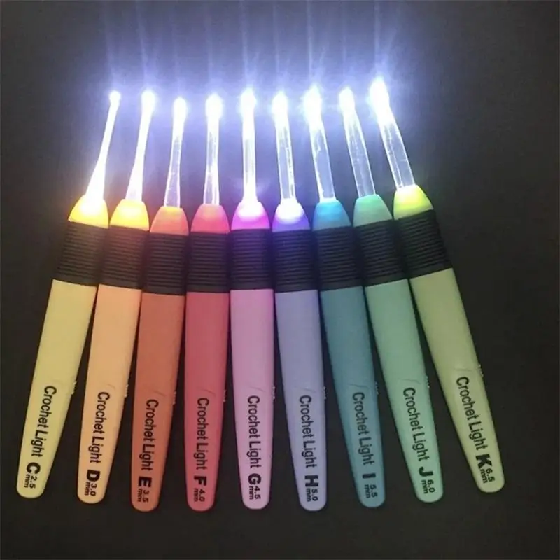 Светящисветодиодный светодиодные крючки для вязания разноцветные пластиковые