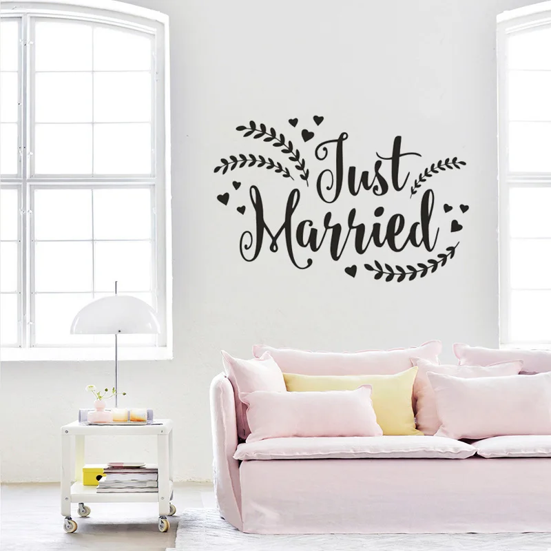 

Just Married Vinyl Wall Decal Wedding Car Window Stickers Rustic Design With Hearts Wall Mural Reception Board DecorL1-3