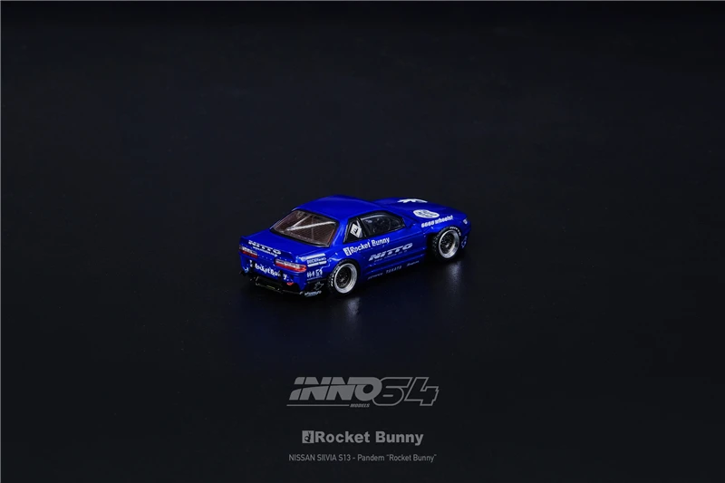 Модель автомобиля INNO 1:64 NISSAN SILVIA S13 V2 PANDEM ROCKET BUNNY голубая
