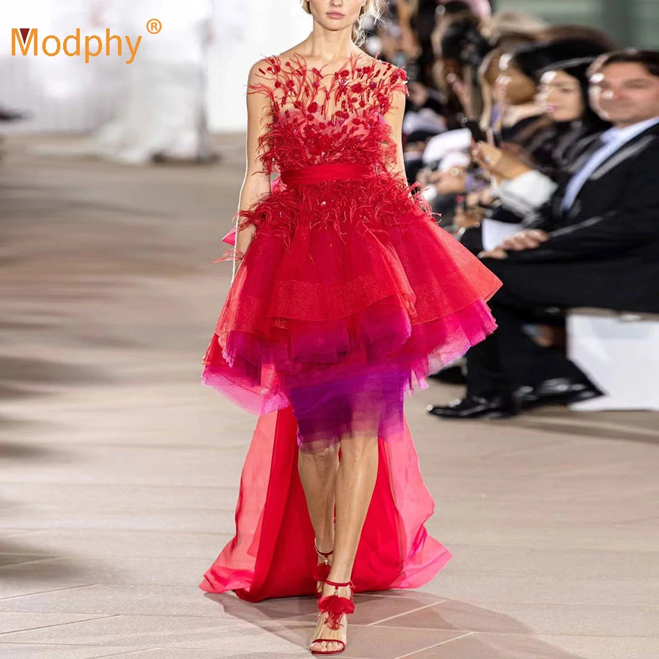 

2020 Autumn New Fashion Women'S Red Feather Dress Sexy Sleeveless Backless Fluffy Mesh Celebrity Club Party Dress Vestidos