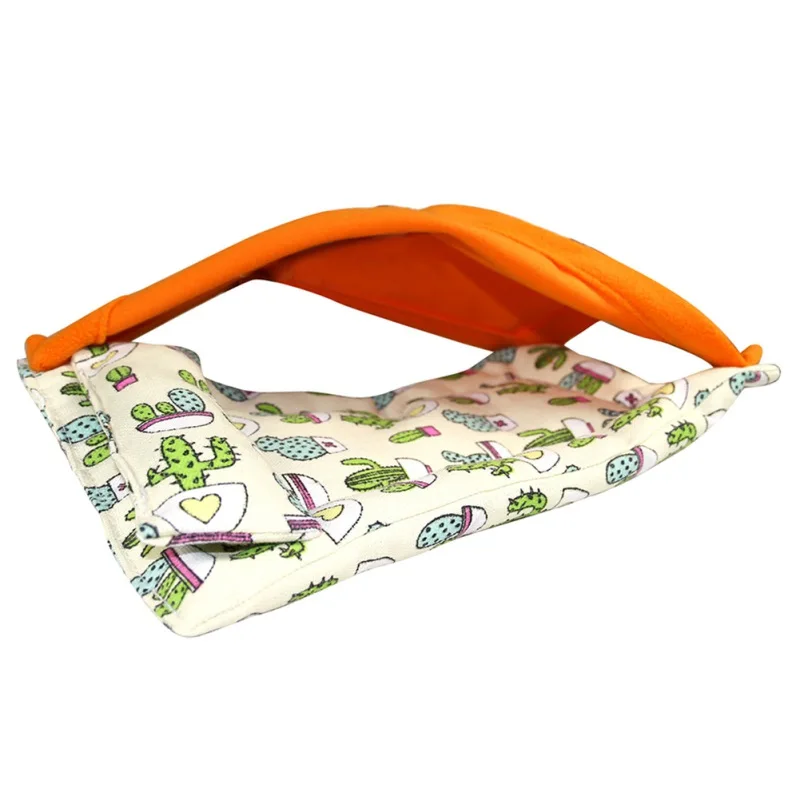 

New Crawling Pet Sleeping Bed With Pillow And Quilt Small Sleeping Bag For Small Animal Lizard Pet Supplies