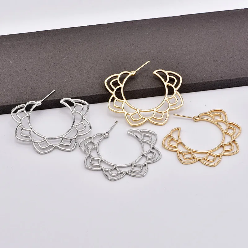 

Popular Hollow Flower Earrings Fashion Ear Jewelry