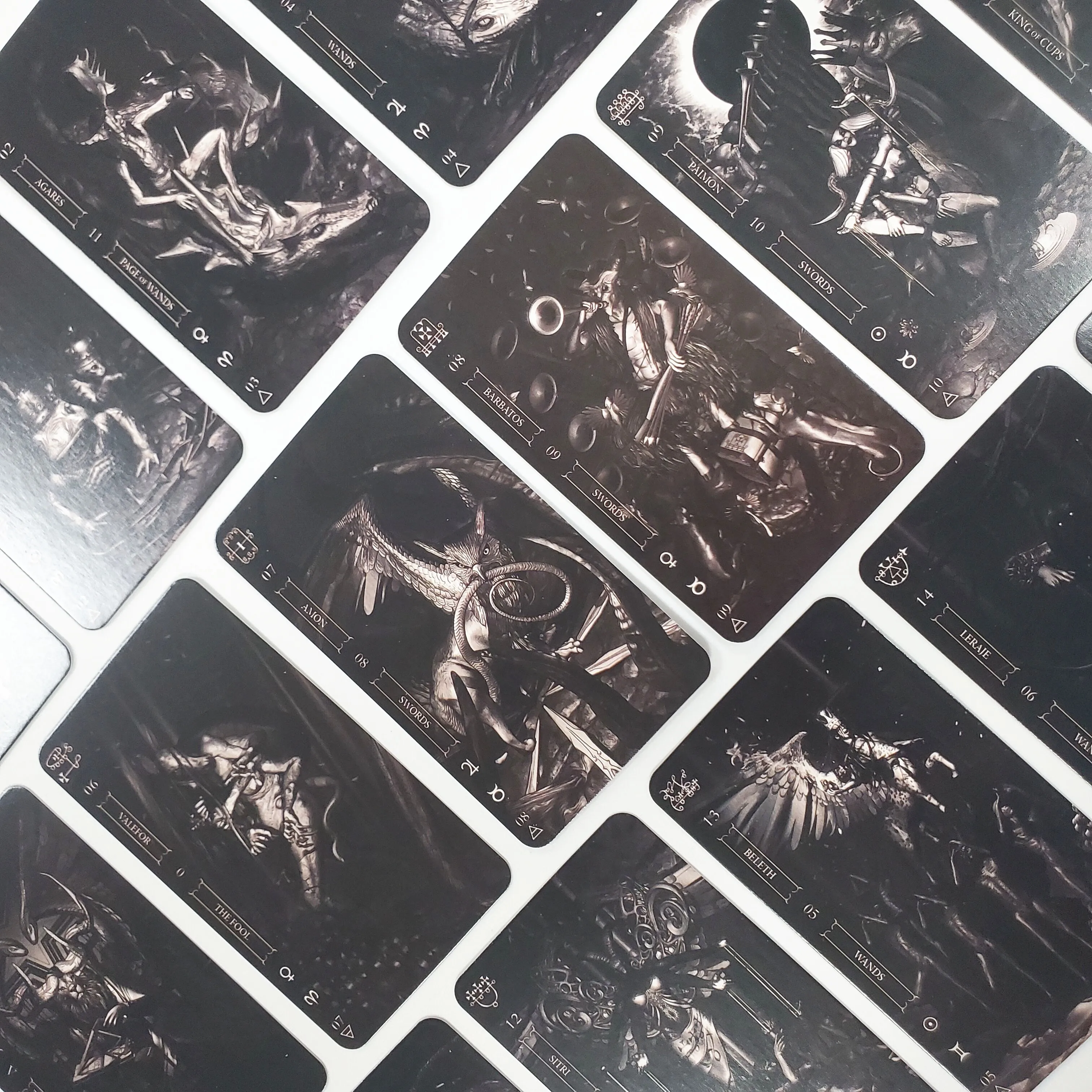 New Goetia Tarot in Darkness Tarot Party Tarot Deck Supplies English Board Game Party Playing Cards 78pcs Tarot Cards