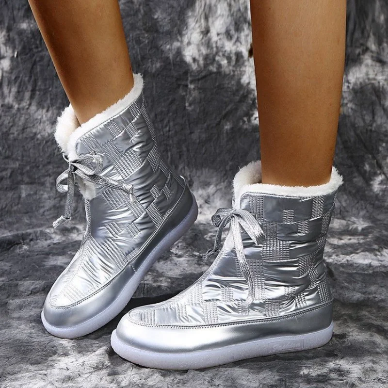 

Women 2022 Winter New Silver Thermal Short Boots New Fashion Waterproof Casual Lightweight Ankle Plus Size 35-43 Chaussure Femme