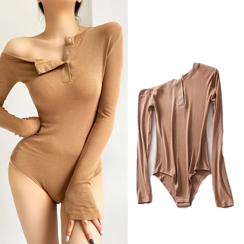 

Женский комбинезон на пуговицах, с длинным рукавом