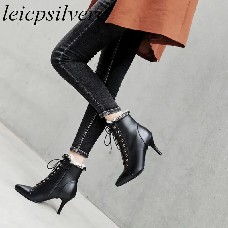 Женские ботинки на высоком каблуке черные зеленые или белые теплые челси из