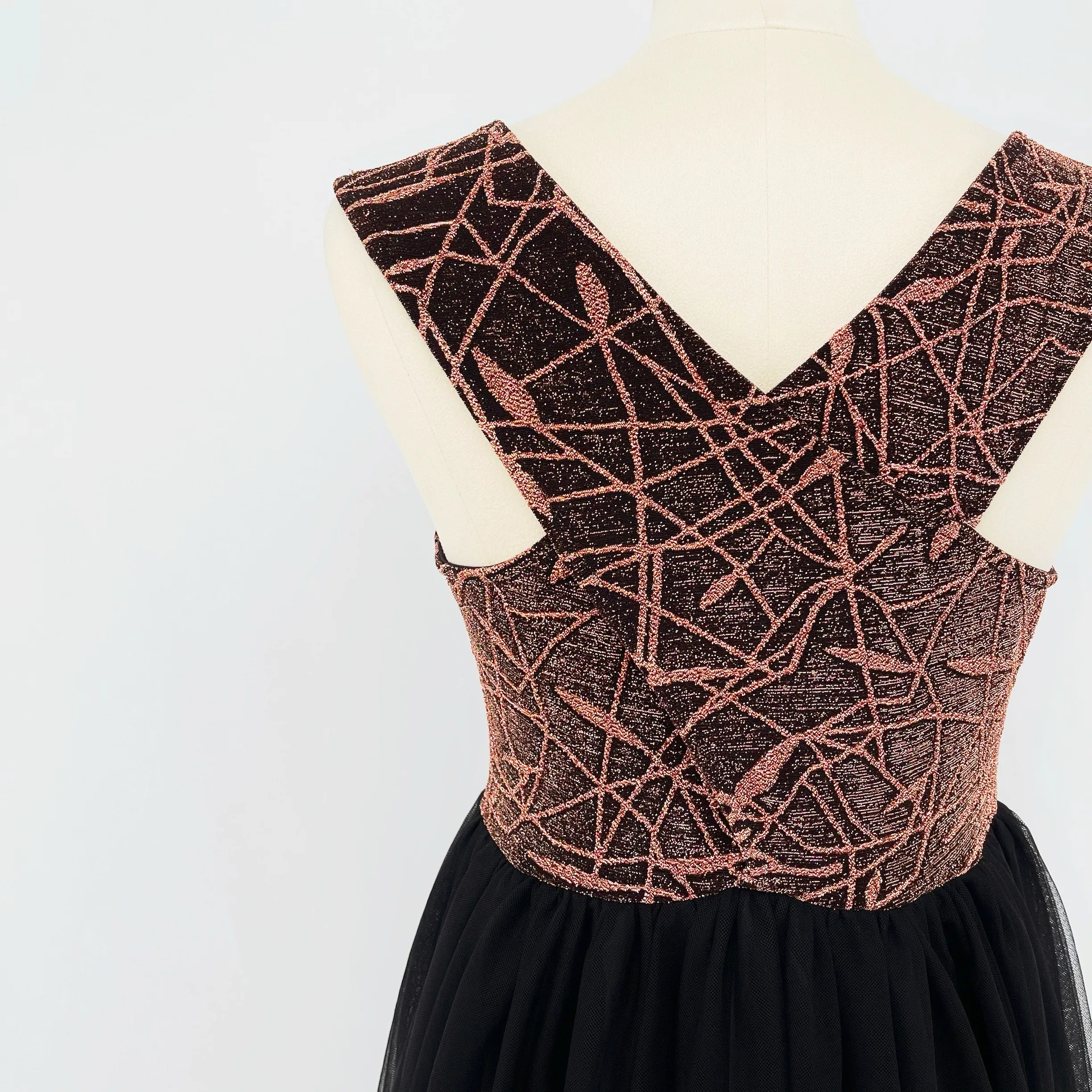 

Joyccin Mother&Kids Party Dress Family Matching Outfits Lurex Fabric Mesh Dress High Quality Ladies Party Dress (721007)