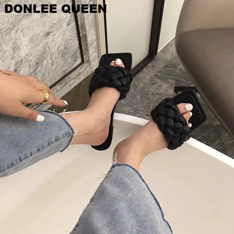 Женские тапочки с квадратным носком