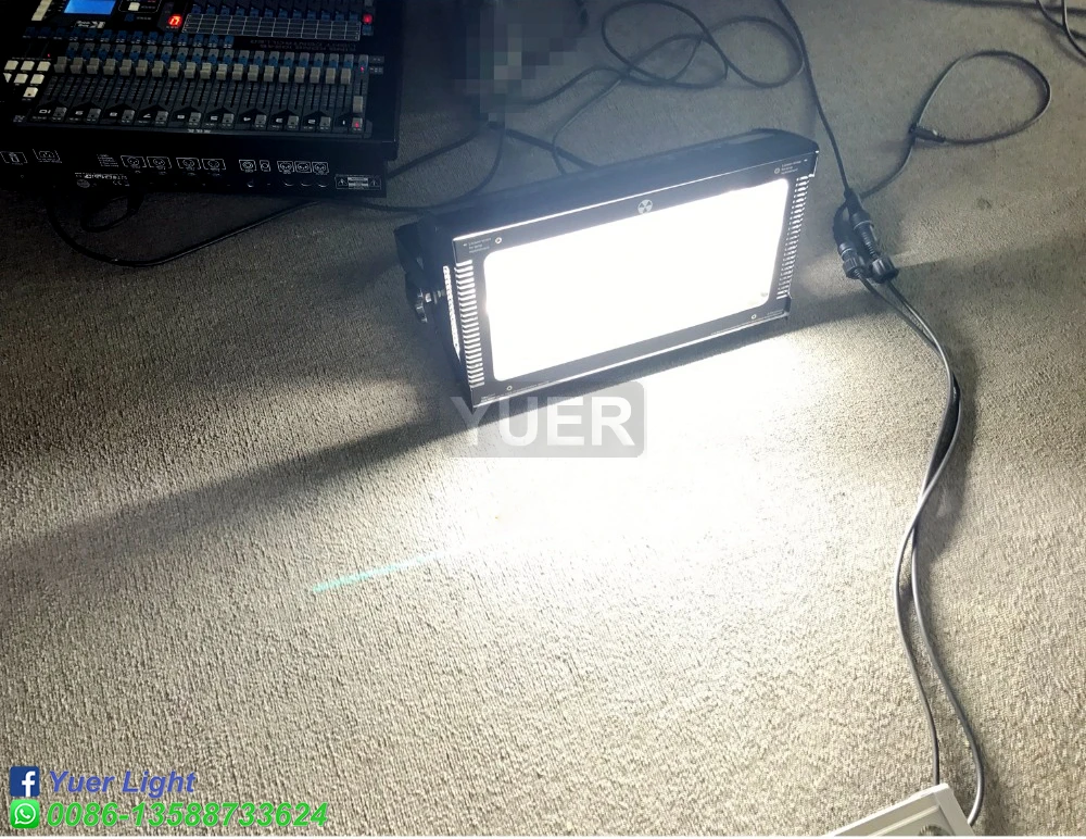 Импульсный стробоскоп Strobing Atomic 3000 DMX XOP 3000 Вт, ксеноновая лампа, непрерывный эффект поворота с автоматическим выцветанием (art.: 3920b2edda280) - 3920b2edda280