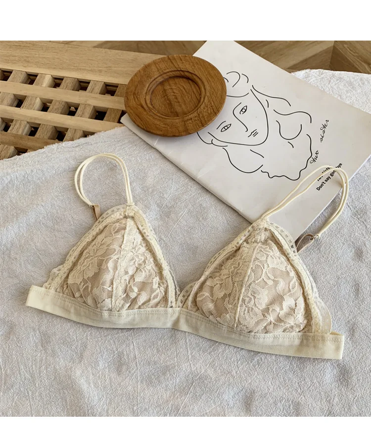 

Sexy Floral Lace Bra Thin Wire Free Bralette Comfortable Adjusted Underwear Women Lace Bra Brassiere French Cup Lingerie