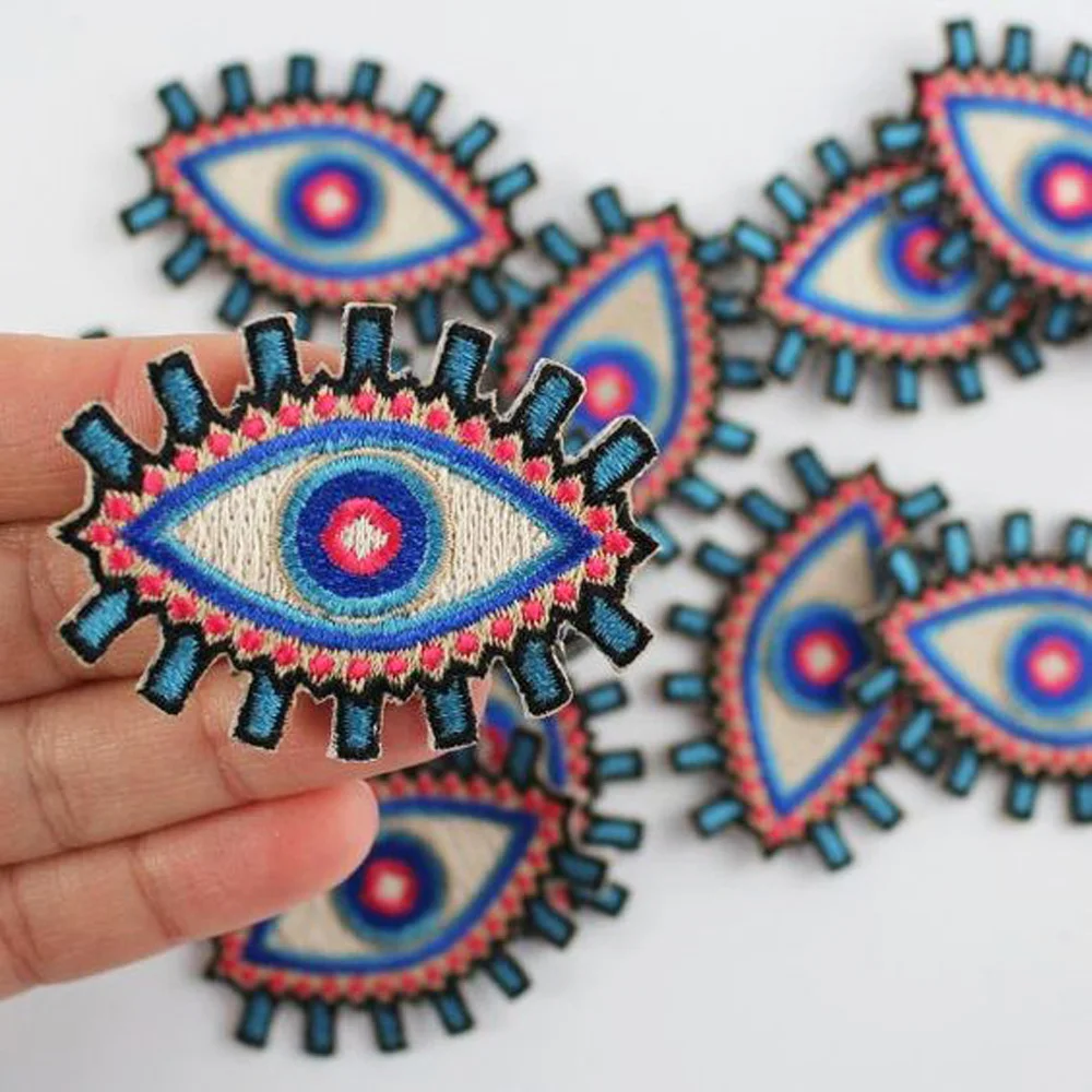 Нашивки с вышивкой на заказ застежкой-крючком вашим собственным логотипом | Дом и