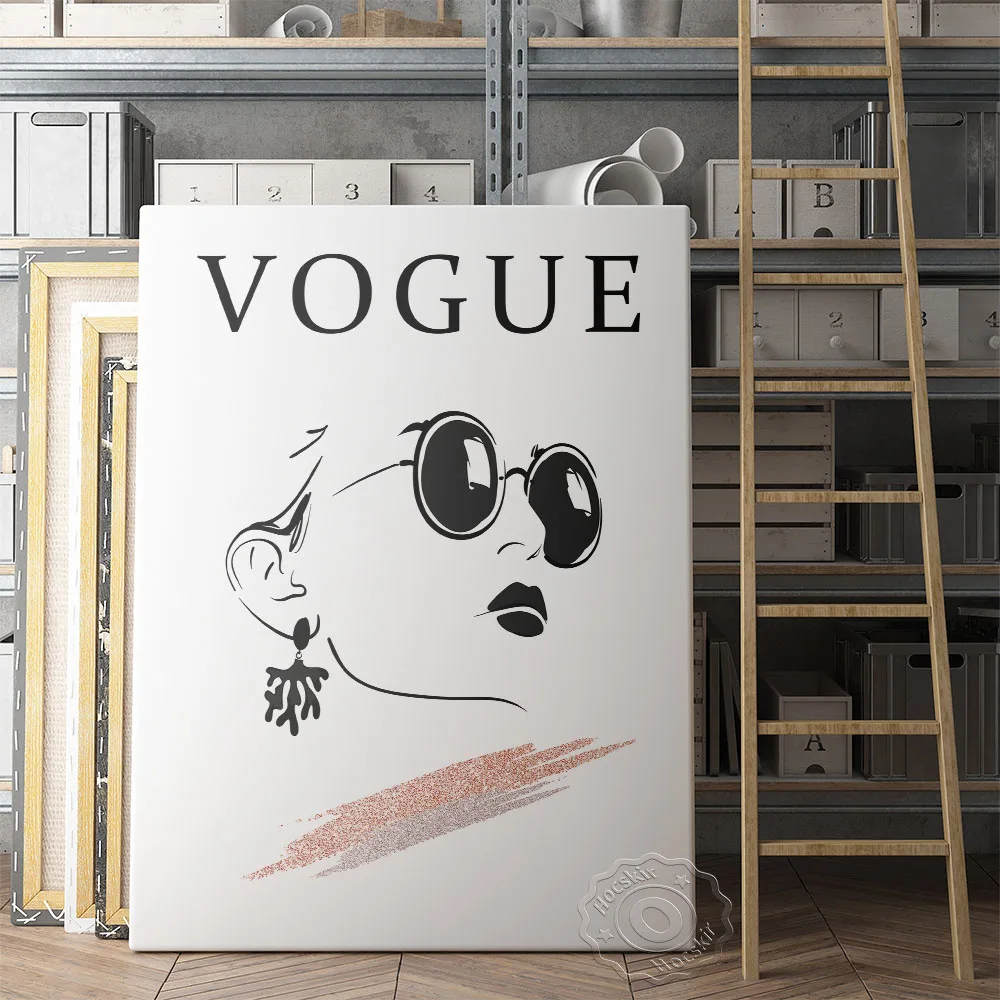 

Vogue Sunglasses Female Face Wall Art, Black White Figure Poster, Abstract Woman Line Painting Decor, Minimalism Wall Stickers
