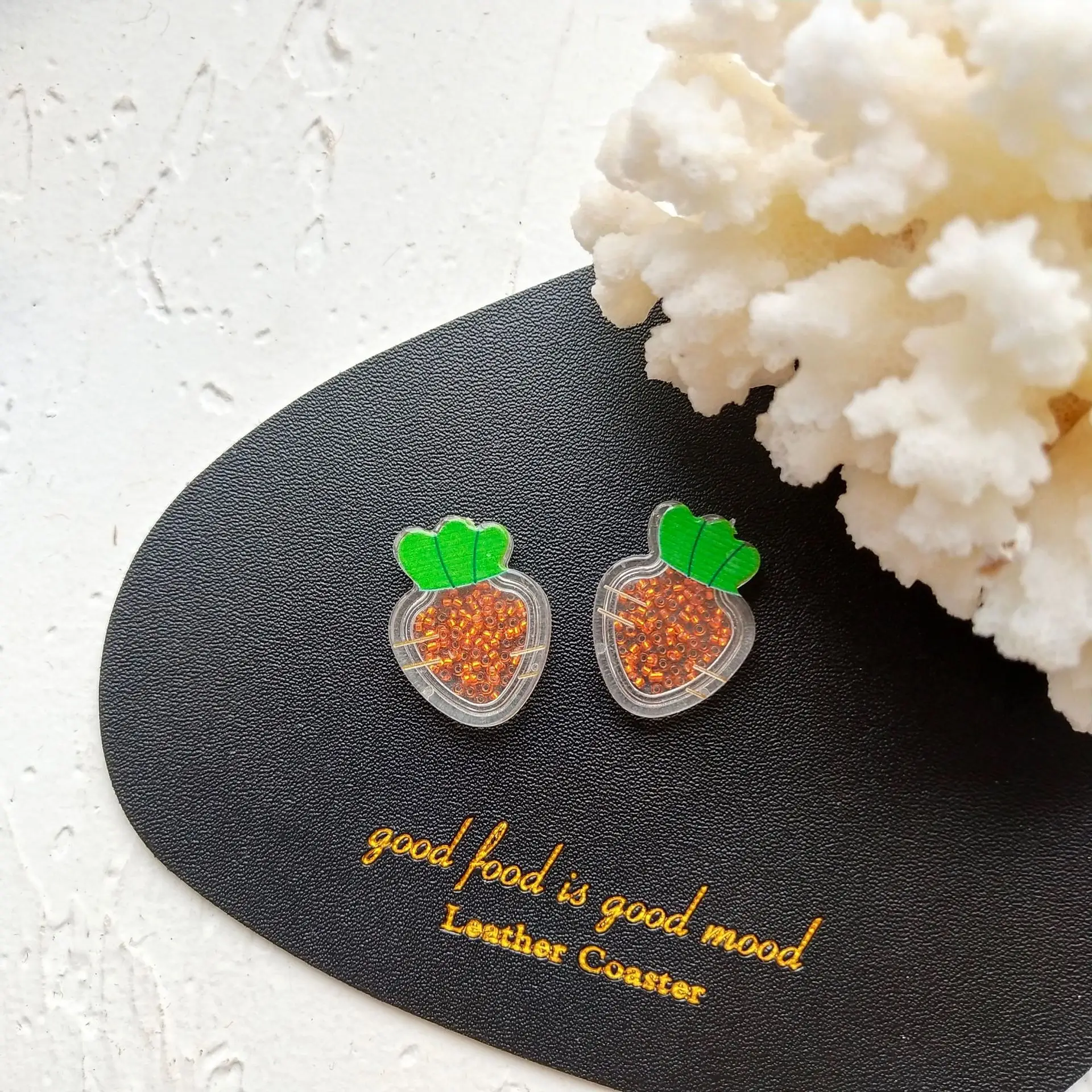 

SNCSDK 2020 Creative Fun Girly Fruit Double Hollow Beads Cute Grape Pineapple Orange Ear Clip Women Stud Earring Fashion Jewelry