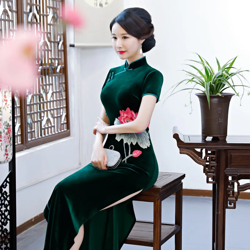 

Dark Green Elegant Mandarin Collar Qipao Female Exquisite Flower Appliques Formal Party Dress Sexy Slim Velour Long Cheongsam
