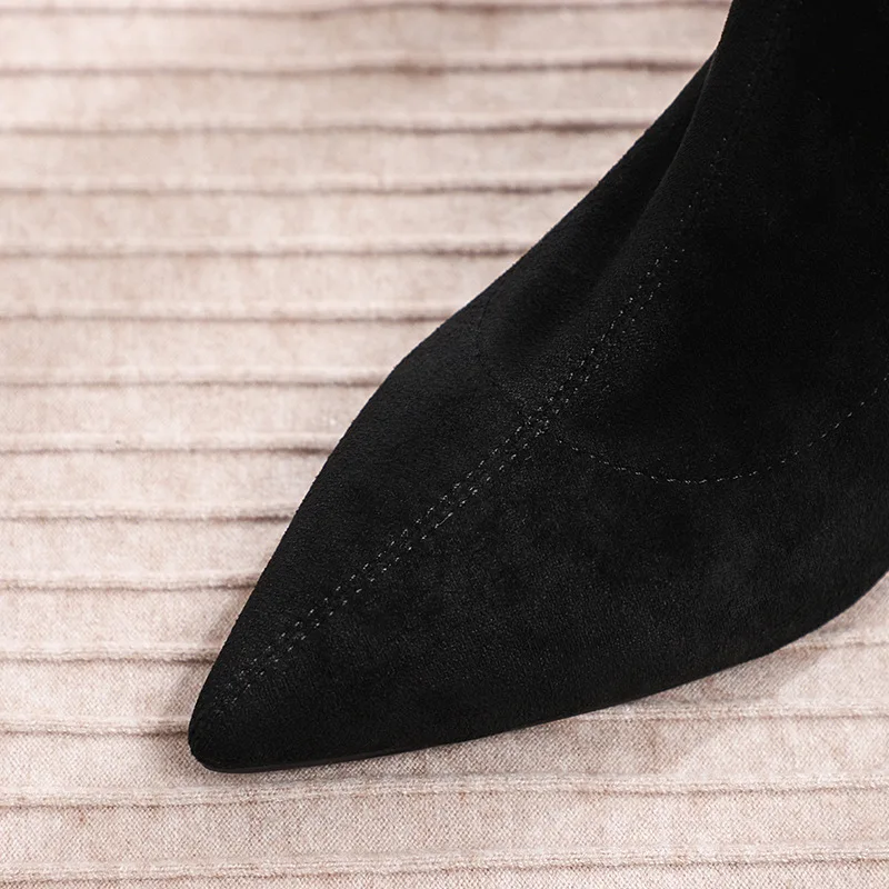 2019 г. Женская обувь ботинки на молнии с острым носком пряжкой короткие высоком