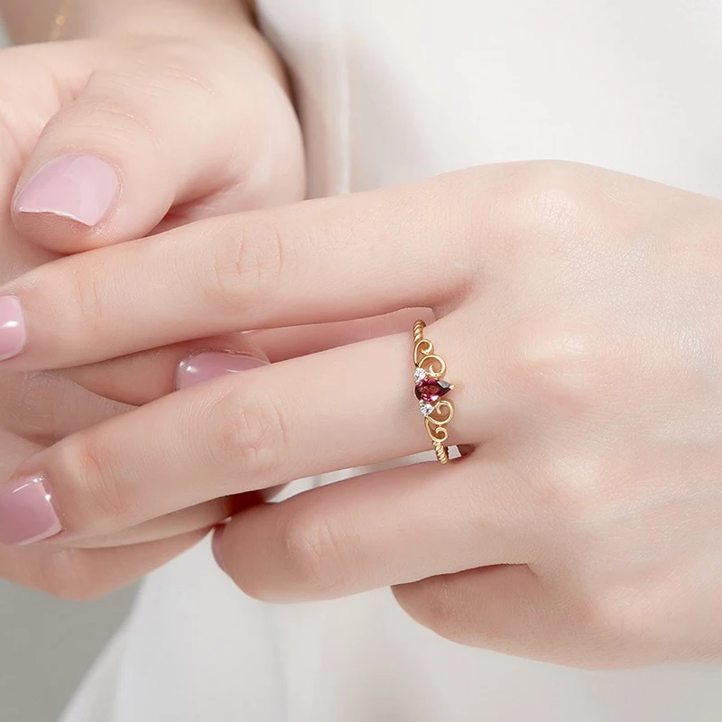 Женское кольцо с натуральным гранатом ENZO из 18-каратного чистого золота в форме