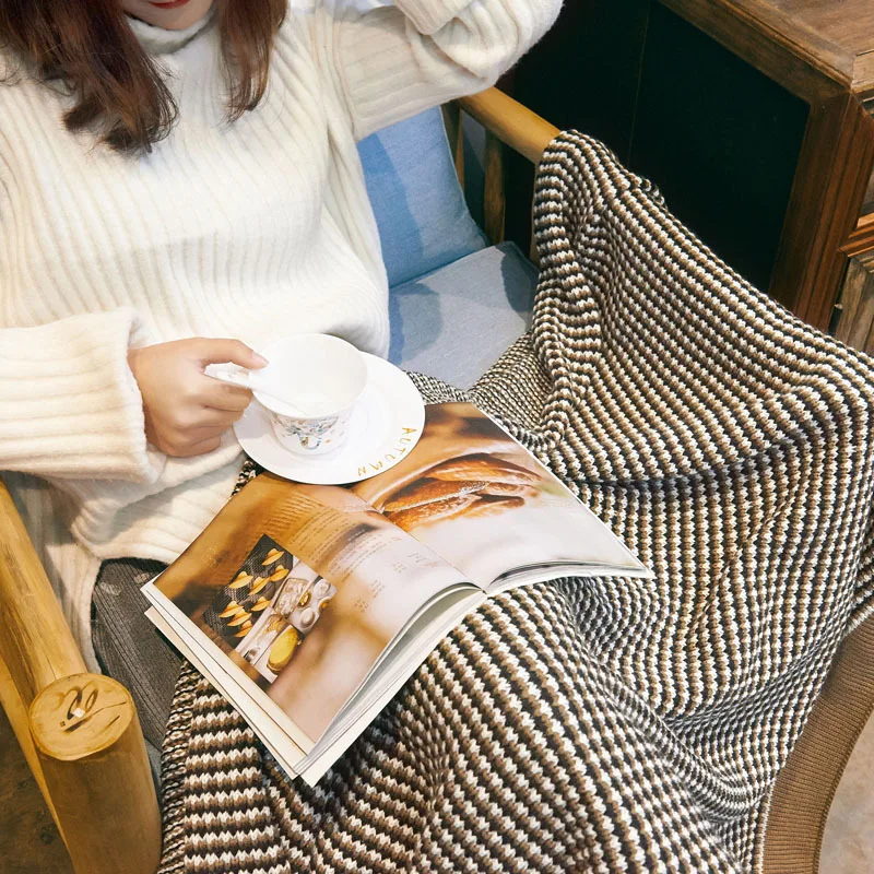 Aggcual Скандинавское одеяло вязаное 100% акриловое покрывало для кровати зимнее