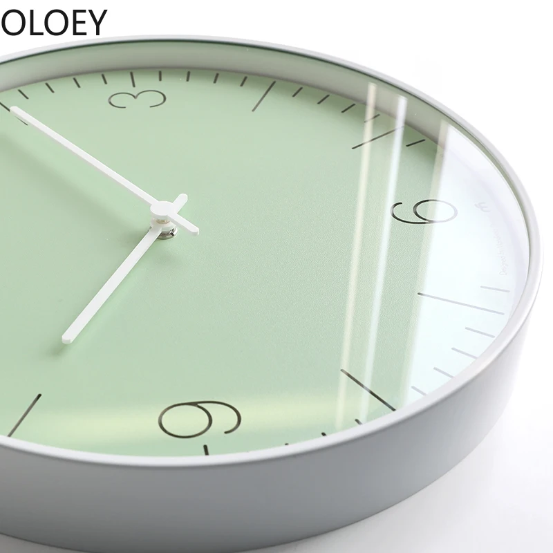 Современные большие настенные часы металлические для домашнего декора простые