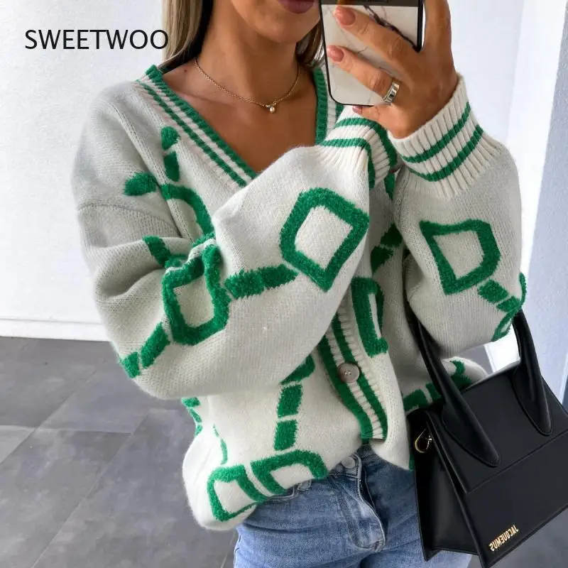 

Women V Neck Knitted Cardigans Sweaterknit Cardigan 2021 Long Sleeve Fashion Autumn Oversized Jumper Fashion Streetwear