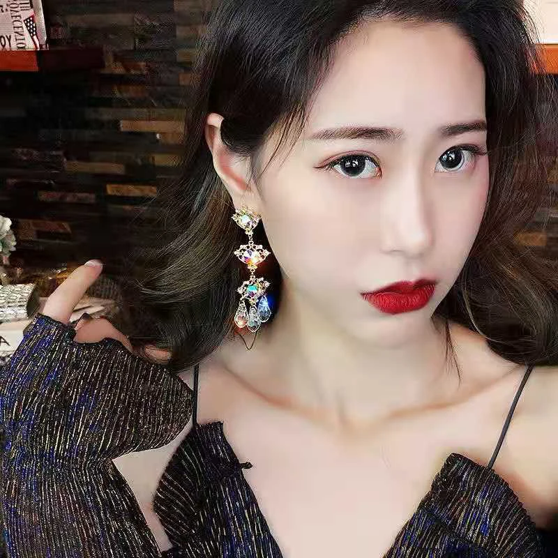 

Fashion Jewelry New Crystal Love Earrings Temperament Net Red Earrings Long Earrings Female Romantic Luxury Jewelry Gift
