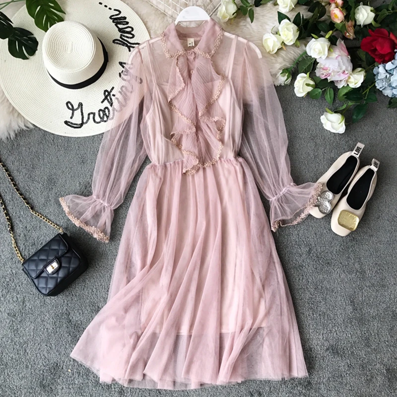 Женское Сетчатое платье с оборками и бантом весеннее милое из двух предметов