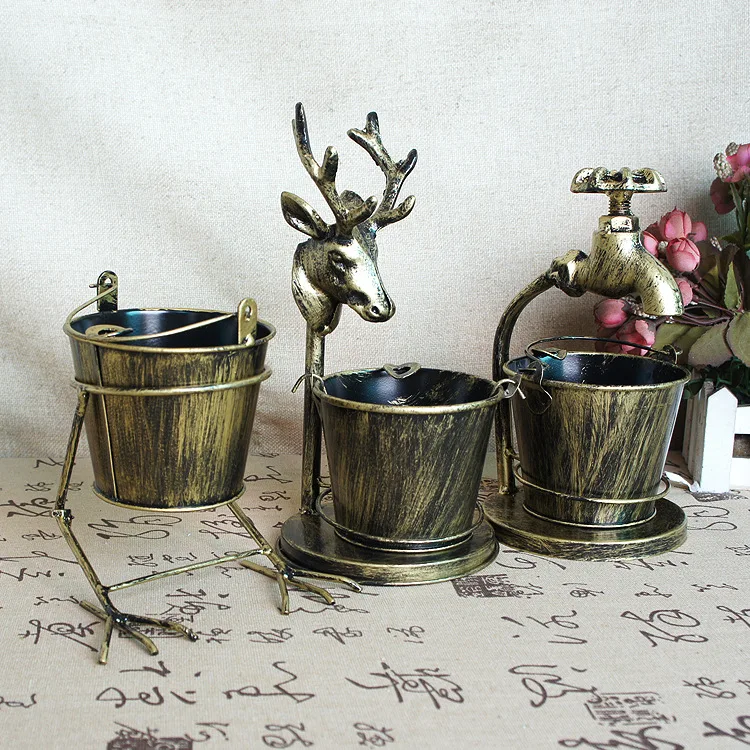 Винтаж кованого железа птица голова оленя кран пепельница Курица лапой Форма Бар