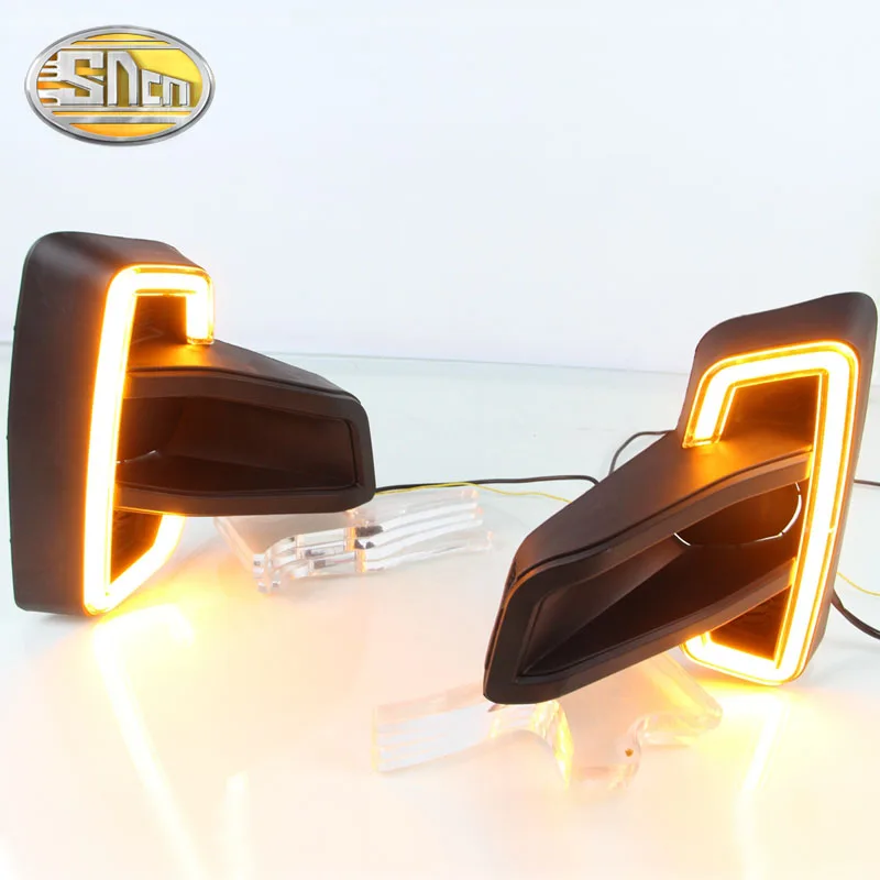 

SNCN 2PCS LED Daytime Running Light For Toyota Hilux Revo Rocco 2018 2019 2020 Turn Yellow Signal Relay Car 12V LED DRL Daylight
