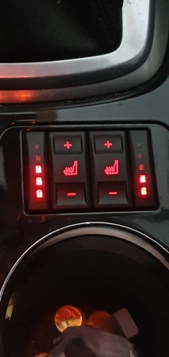 

New Silver & Black Seat Heating Button Control Switch 6M2T 19K314 AC 6M2T19K314AC For Ford Mondeo MK4 S-MAX Galaxy MK 3