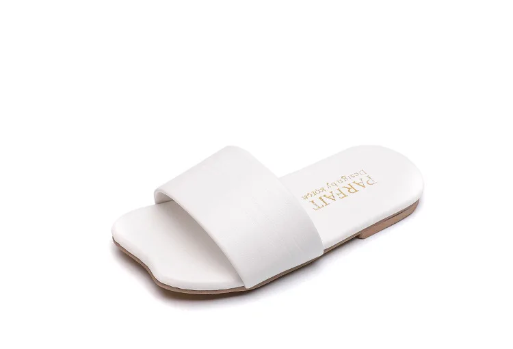 

Korean Children's Slippers 2020 Summer New Word Cute Princess Girl Anti-skid Middle and Large Children's Sandals and Slippers