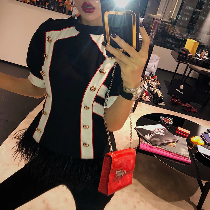 

2020 весна осень новый трендовый дизайн Золотая пуговица Страусиные волосы кисточки короткий рукав рубашка корейский стиль черная блузка То...