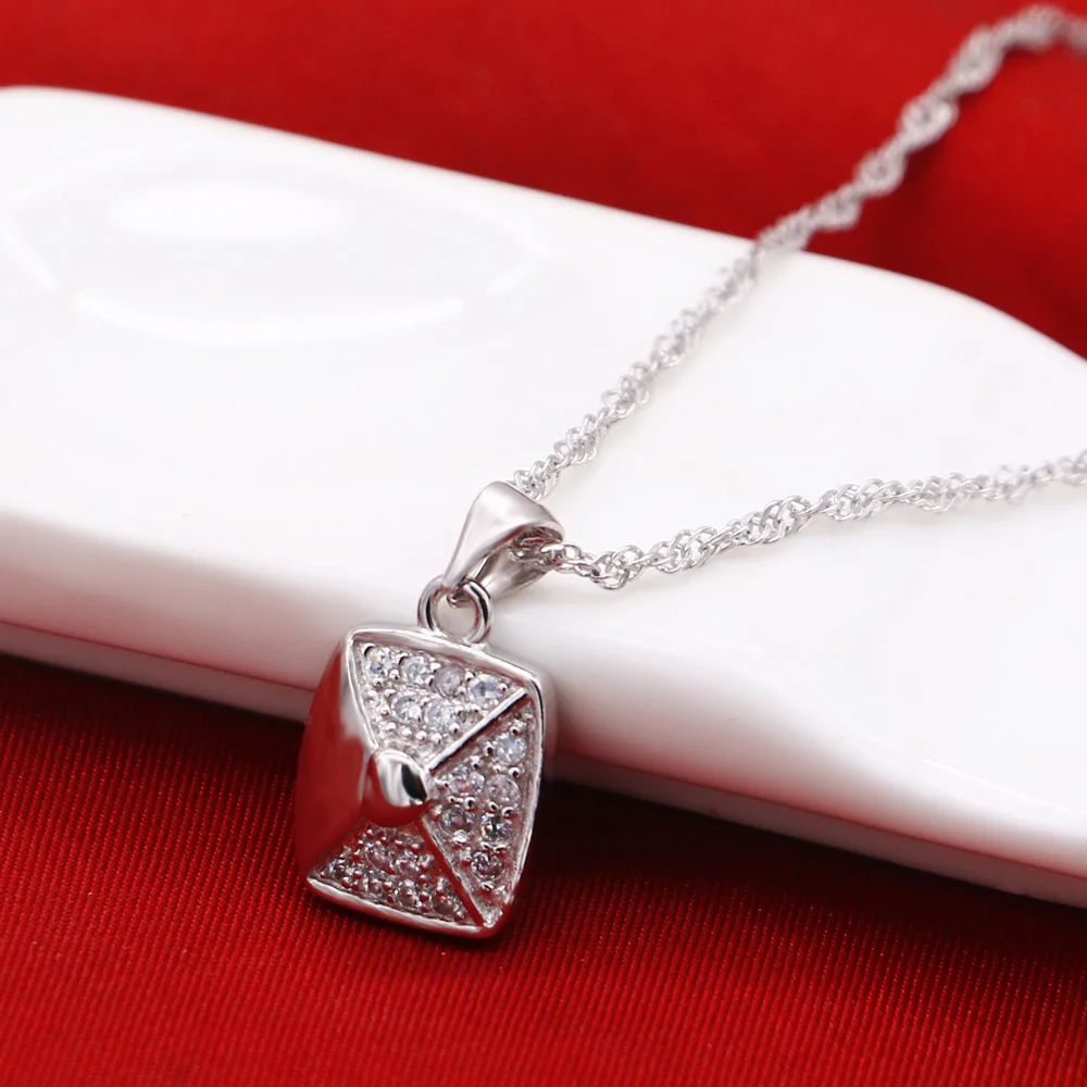 Женские 925 Серебряное ожерелье Модные благородные Квадратные подвесные Большие