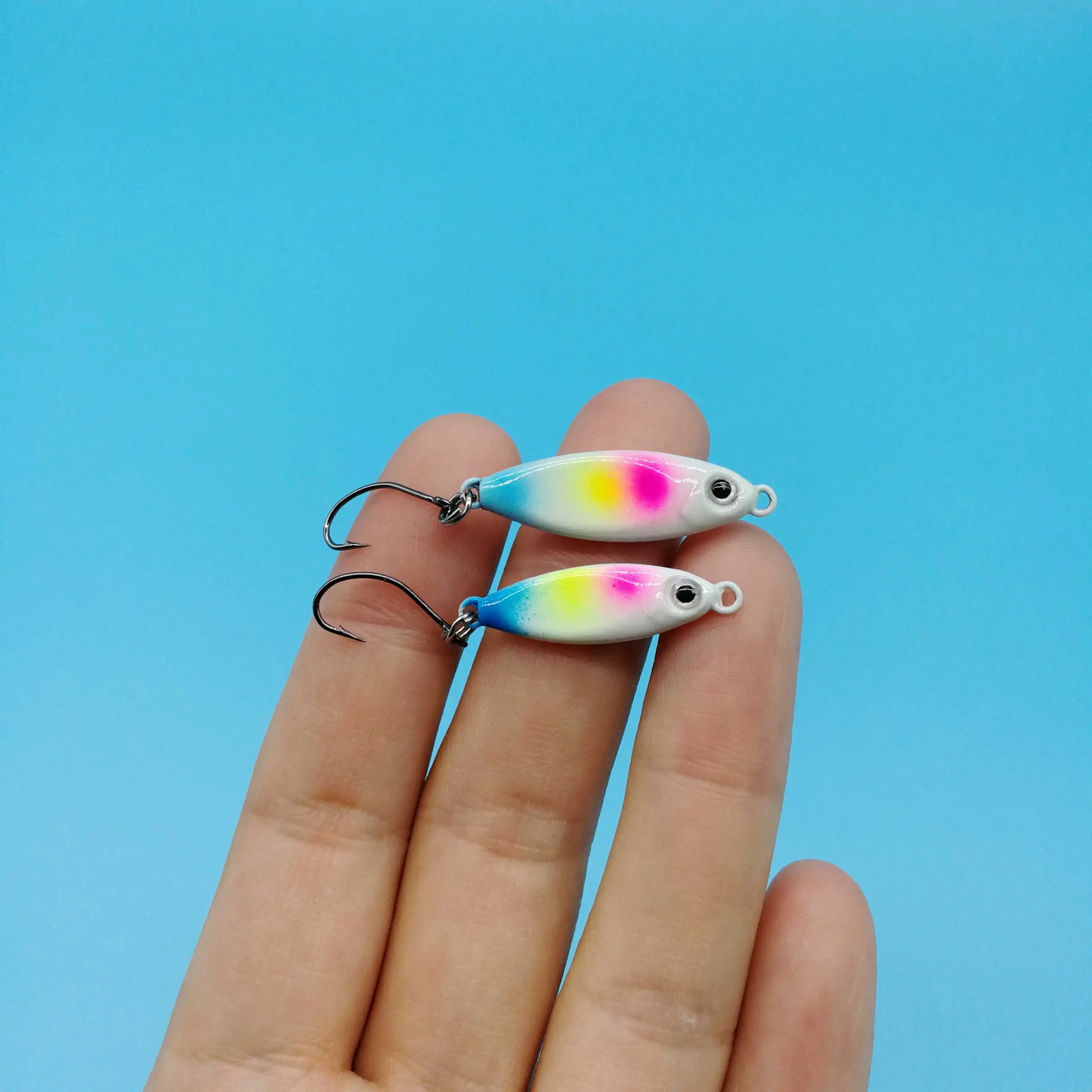 

HOOFISH 20PCS/Lot Small Jigs Shore Cast Fishing Lure 3g/5g Micro jig Hard Bait Single Hook Fishing Tackle