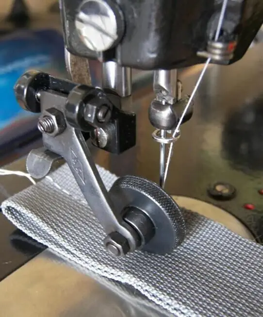 Запасные части для промышленных швейных машин прижимная лапка кожи роликовая 12264