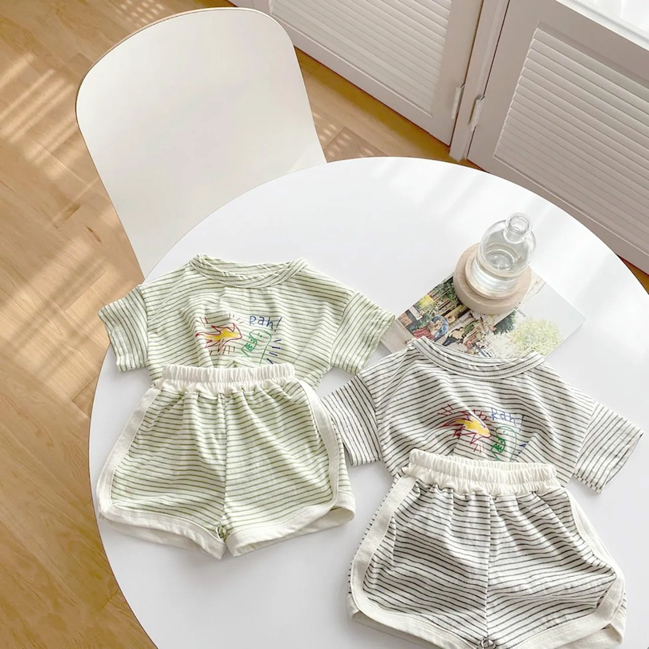 

7889, Одежда для новорожденных, костюм для мальчиков, Летний Новый 2021, костюм для малышей в полоску с динозавром, костюм для девочек из 2 предме...