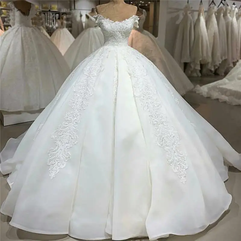 

Luxury Lace Ball Gown Wedding Dresses Sexy Off The Shoulder Appliques Sweep Train Ivory Princess Bridal Dress voiles de mariage