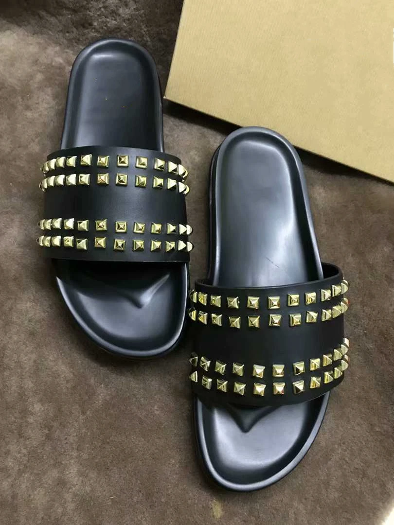 

Luxury Designer for Men Women New Summer Genuine Leather Red Bottom Shoes Outdoor Fashion Platform Beach Sandals Rubber Slippers