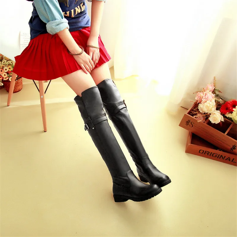 Женские ботфорты на низком каблуке с круглым носком осень/зиму | Обувь