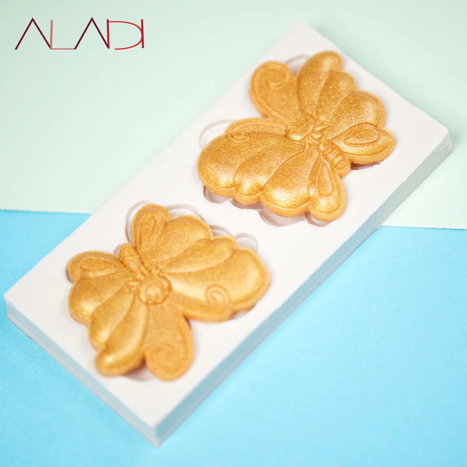 

1pcs Butterfly Two Bowknot Silicone Resin Mold Cake Decoration Tool Pastry Kitchen Baking Accessories AD054