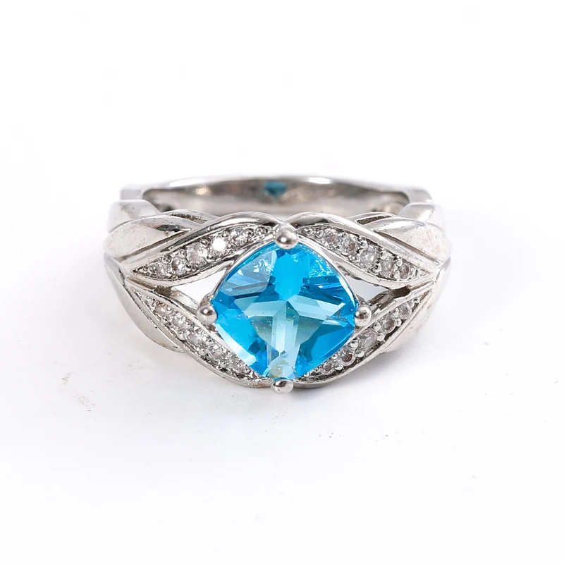 

Hot Sale European and American Popular Sea Blue Square Exquisite Twist Ladies Ring Whole Sale Jewelry for Women Rings