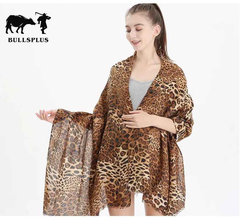 Европейский и американский популярный шарф с леопардовым принтом осенне зимняя