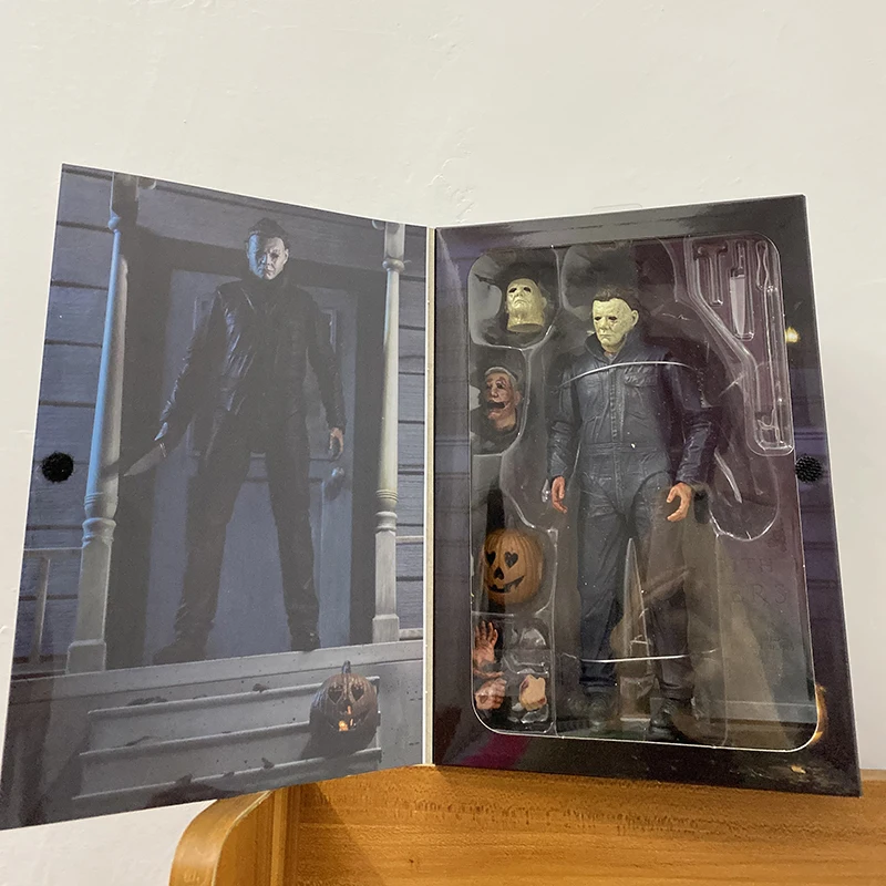 Экшн фигурка Майкла Майерса светодиодный Одом тыква фонарь на Хэллоуин Kotobukiya