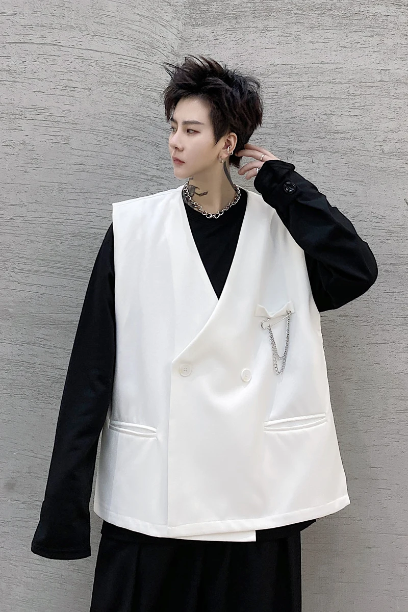 

IEFB 2021 Spring Solid Color Metal Pendant Side Slit Double Breasted Loose Men's Vest Oversized Waistcoat For Male New 9Y5300