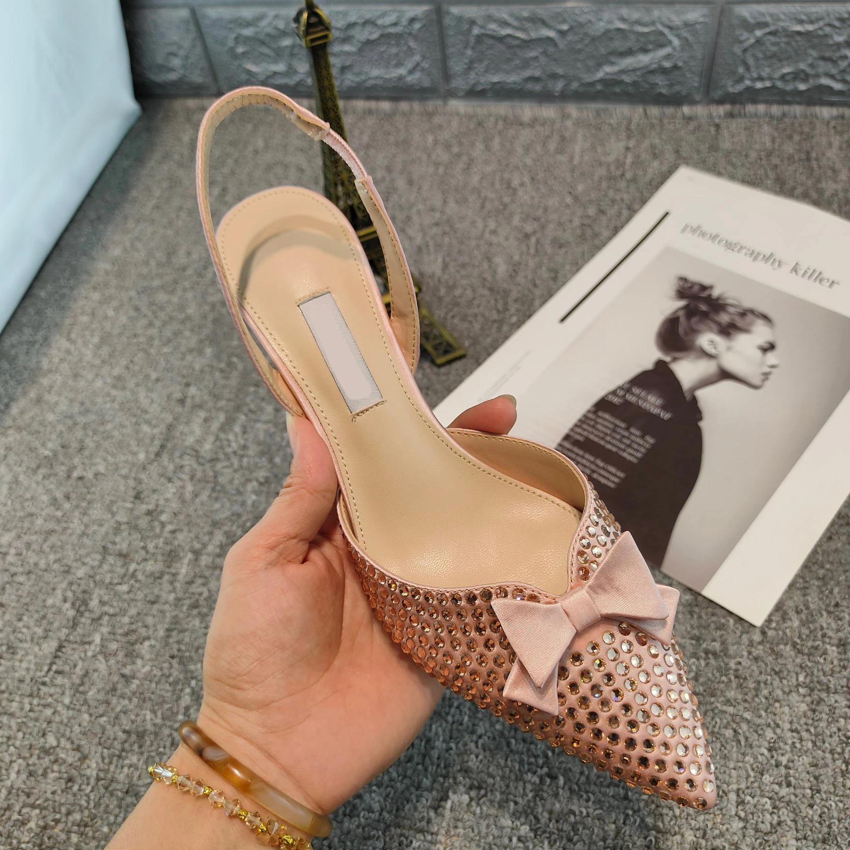 

Женские свадебные туфли kmeioo, туфли-лодочки с ремешком сзади и острым носком, туфли для невесты на высоком каблуке с бантом, украшения, сандал...