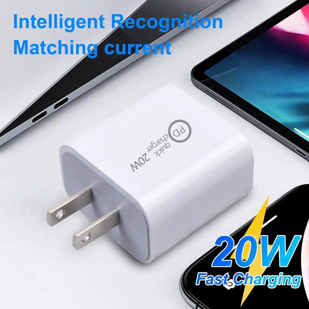 Отличный зарядное устройство для телефона Excellent PD20W с разъемом Type-C, быстрая зарядка, множественная защита цепи, подключение Plug and Play для автомобиля.