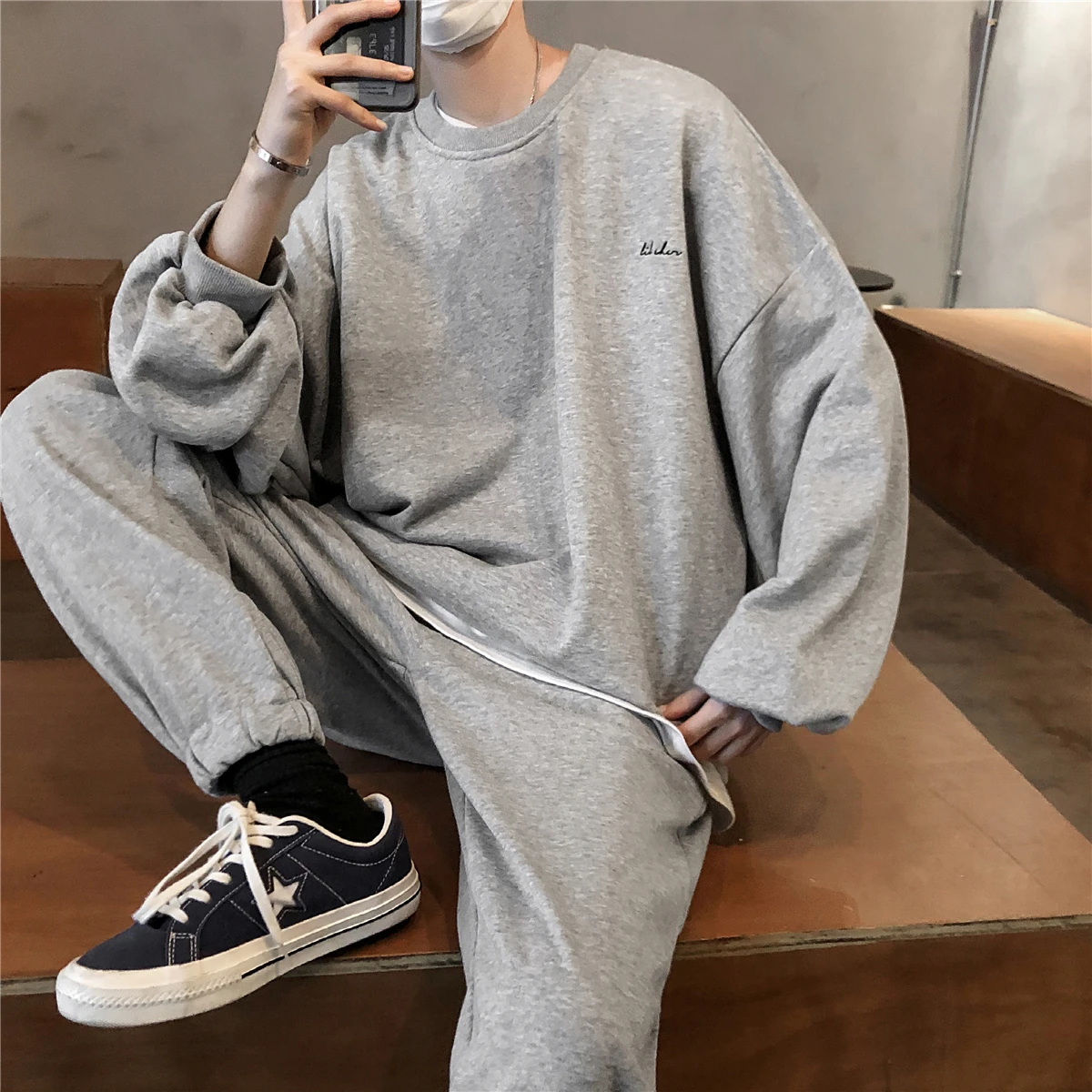 Мужской спортивный костюм с круглым вырезом однотонная Толстовка и штаны серого